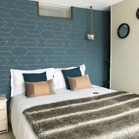 Charles Baudelaire Appartement *