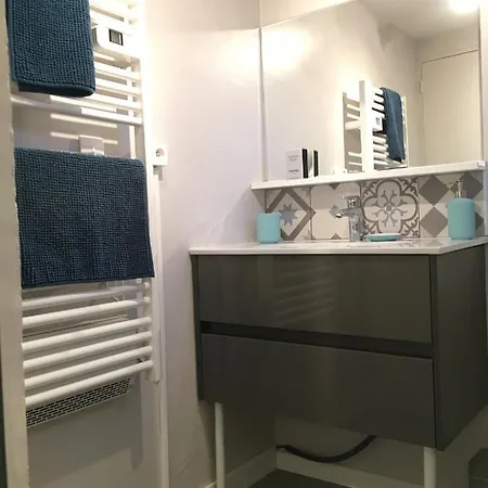 Charles Baudelaire Apartamento Honfleur